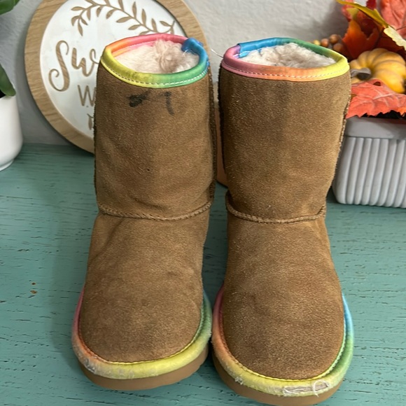 UGG Other - Girls Boots SZ 1